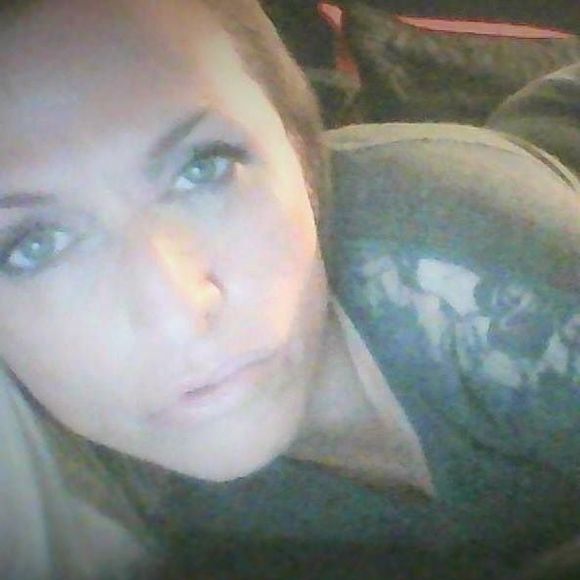 Meet your Posher, Sarah - Picture 1 of 1